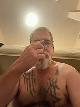 Caesar Baxter online show from July 19, 2026, 5:55 am