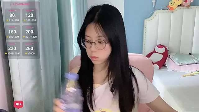 Luna-666 online show from June 28, 2026, 7:25 am