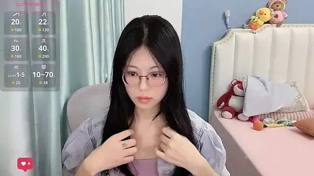 Luna-666 online show from July 27, 2026, 2:46 pm