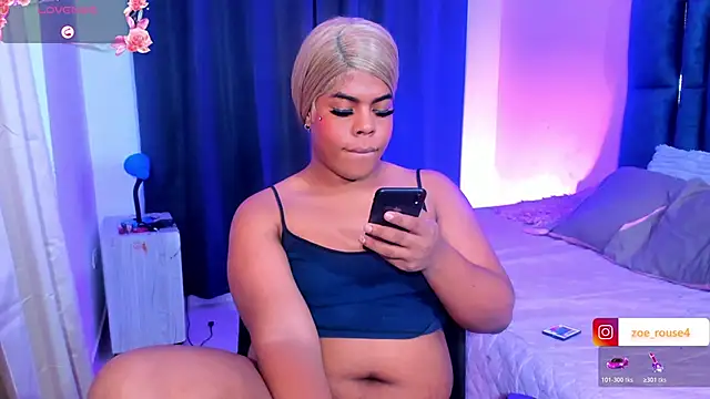 zoee rose online show from June 11, 2026, 10:24 am