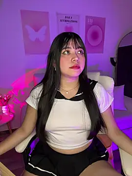 iEmily  online show from May 16, 2026, 3:47 am
