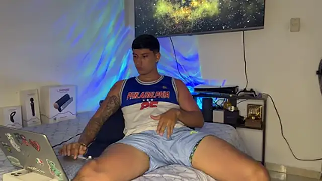 SexxxySquirterStev777 online show from May 4, 2026, 3:08 pm