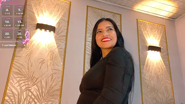 Dalila 5 online show from June 19, 2026, 7:39 pm