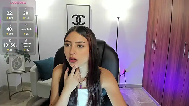 Snapshot of Nikky_sweett_ chatting on May 1, 2026, 7:40 pm Nikky sweett online show from May 1, 2026, 7:40 pm