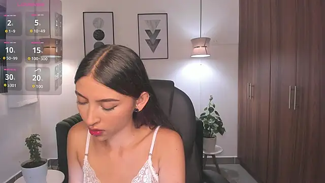 Snapshot of Nikky_sweett_ chatting on May 18, 2026, 6:52 am Nikky sweett online show from May 18, 2026, 6:52 am