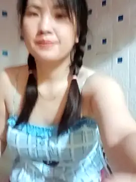 Kee2000 online show from June 4, 2026, 3:07 pm