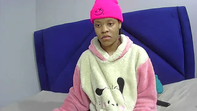 TheSexyBibi online show from June 22, 2026, 6:16 pm