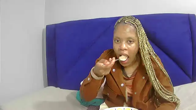 TheSexyBibi online show from July 7, 2026, 7:29 pm