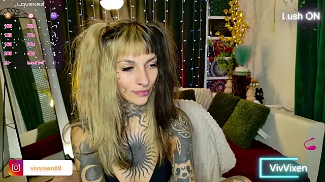 VivVixen online show from July 2, 2026, 5:08 pm