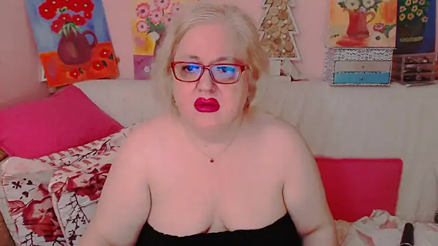 Maturelove xxx online show from July 3, 2026, 7:20 pm