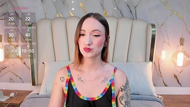 Snapshot of Hannah_Lane chatting on July 8, 2026, 12:09 pm Hannah Lane online show from July 8, 2026, 12:09 pm