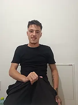 denysio89 online show from July 8, 2026, 7:18 pm