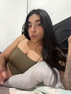 Snapshot of InesD_Arcy chatting on June 5, 2026, 2:07 am InesD Arcy online show from June 5, 2026, 2:07 am