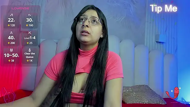 Snapshot of Svetlana_3 chatting on June 10, 2026, 7:46 pm Svetlana 3 online show from June 10, 2026, 7:46 pm