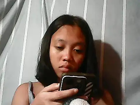 Yours AsianPinayGirl18 online show from June 4, 2026, 10:27 pm