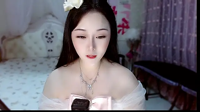 Amy-cnbaby online show from July 13, 2026, 1:19 am
