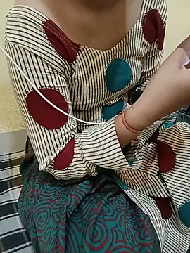 Seema yadav01 online show from June 15, 2026, 5:31 am