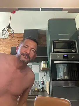 daddy3945 online show from June 14, 2026, 8:16 am