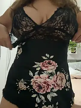 Mariiii morena online show from July 12, 2026, 9:22 am