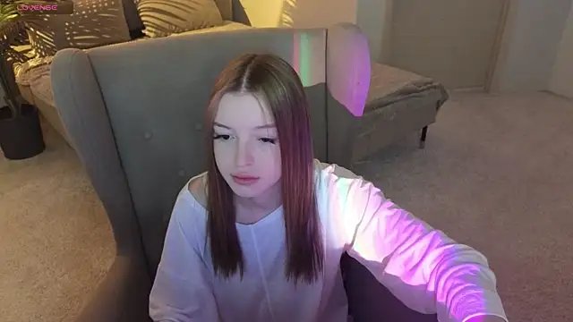 Snapshot of Eva_Th0mpson chatting on July 15, 2026, 1:11 am Eva Th0mpson online show from July 15, 2026, 1:11 am