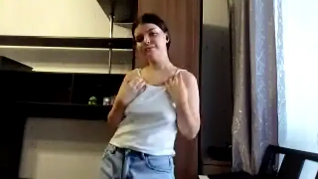 RebelDesiree online show from July 19, 2026, 10:41 am