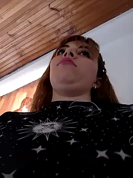 Isabella  Risky online show from July 3, 2026, 9:32 pm