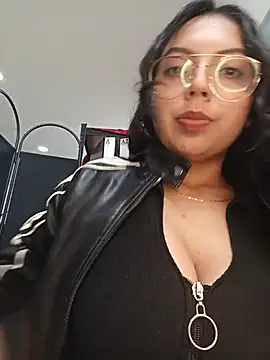 Snapshot of JENNIFER__03 chatting on July 24, 2026, 3:54 pm JENNIFER 03 online show from July 24, 2026, 3:54 pm