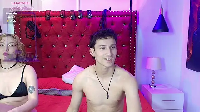 Snapshot of Melody_and_jack chatting on August 6, 2026, 11:45 am Melody and jack online show from August 6, 2026, 11:45 am