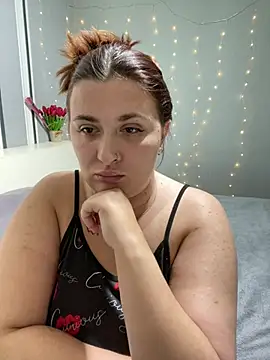 AureTease online show from July 26, 2026, 6:37 pm