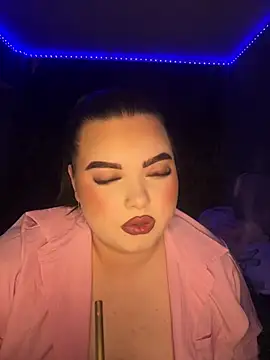 ElyBabyX online show from June 17, 2026, 11:05 pm