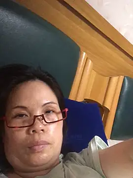 nidejiejie online show from June 3, 2026, 2:33 pm