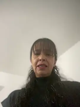 Soy Camila8 online show from June 9, 2026, 12:11 am