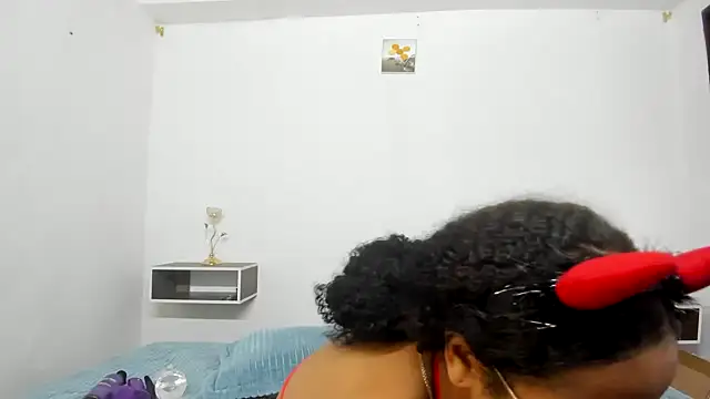 wizarpamela online show from June 15, 2026, 7:27 pm