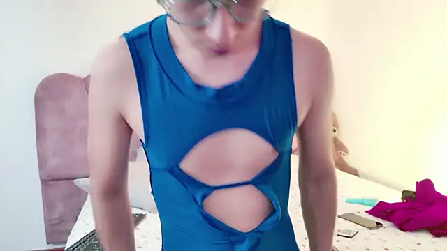 Alexadomina22 online show from August 7, 2026, 3:25 pm