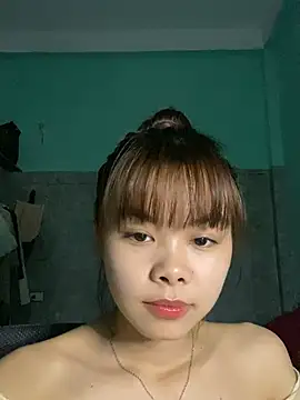 Cry sexy online show from May 20, 2026, 4:35 pm