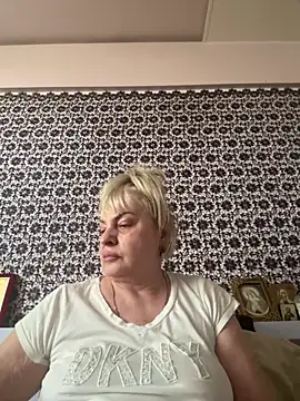 AnastasiaGrey777 online show from June 13, 2026, 4:54 am