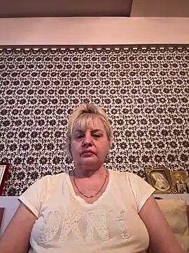 AnastasiaGrey777 online show from June 14, 2026, 5:15 pm