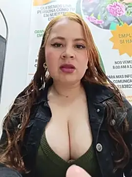Snapshot of VANESSA__28 chatting on July 1, 2026, 4:07 pm VANESSA 28 online show from July 1, 2026, 4:07 pm