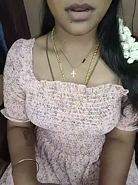 Tamil  Thara003 online show from July 18, 2026, 4:44 pm