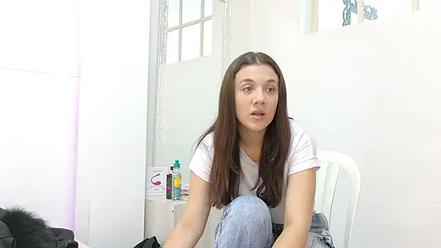 Katia Rose23 online show from June 18, 2026, 7:29 pm