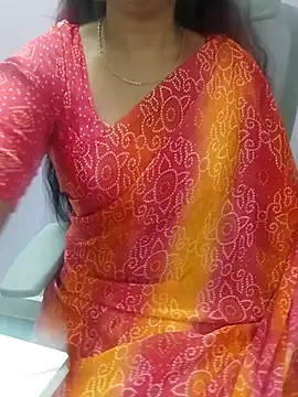 silksmitha- online show from July 3, 2026, 12:55 pm