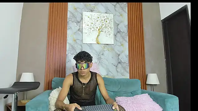 BOUL GUYS online show from June 4, 2026, 1:33 am