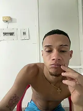 friends lust latin online show from July 23, 2026, 8:56 am