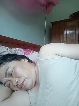 -Lytina- online show from May 22, 2026, 6:53 am