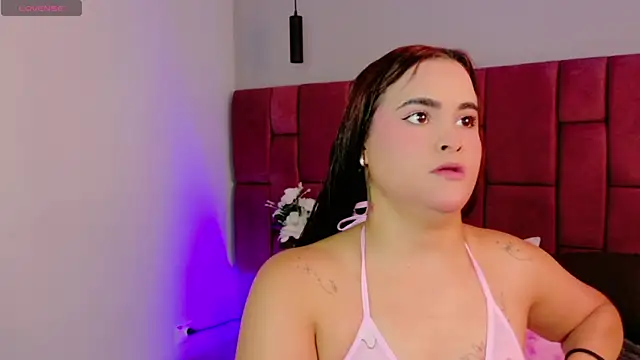 DulceeGarcia online show from August 3, 2026, 8:34 pm