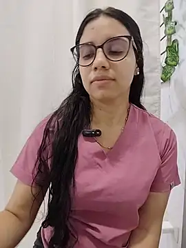 alanahot94 online show from July 25, 2026, 9:56 pm