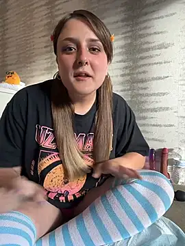 Hazel Haze online show from July 17, 2026, 11:42 pm