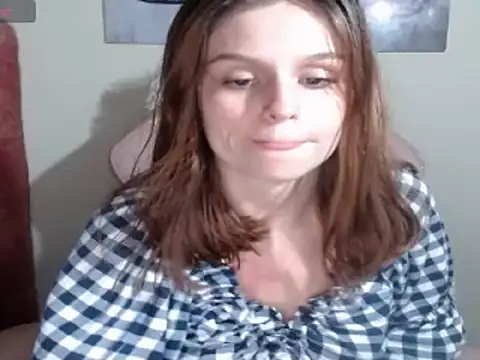 scarlethMoon18 online show from May 29, 2026, 3:37 am