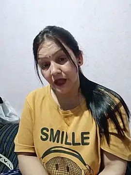simmy14321 online show from June 12, 2026, 3:55 pm