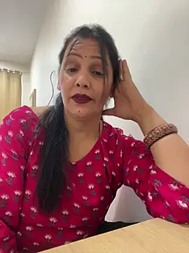 simmy14321 online show from July 5, 2026, 4:19 am